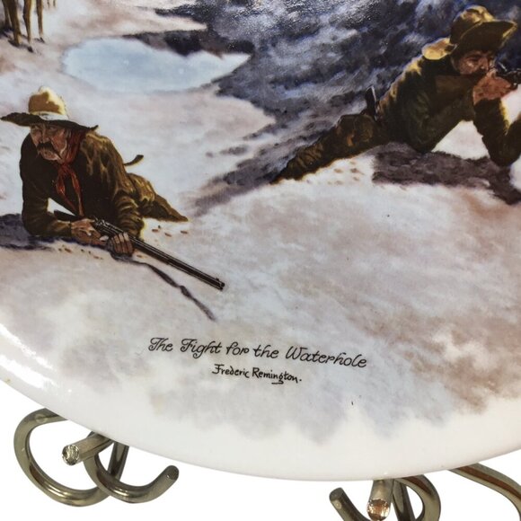 Frederic Remington Collector Plate The Fight for the Waterhole 8.75" Western - Picture 5 of 7